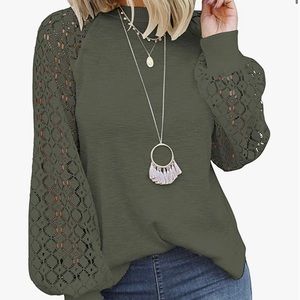Miholl Long Lace Sleeves Top‎ Size Medium